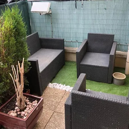 Appartamento Amilly Park 6 Personnes 2 Terrasse Pk Prive En Sous Sol
