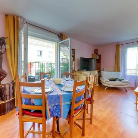 Appartamento Amilly Park 6 Personnes 2 Terrasse Pk Prive En Sous Sol Serris